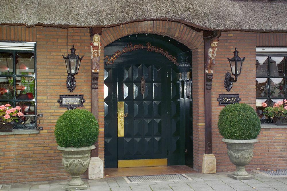 Hotel Zum Alten Brunnen Rheine Bagian luar foto
